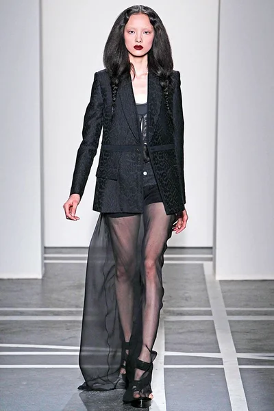 Look 29